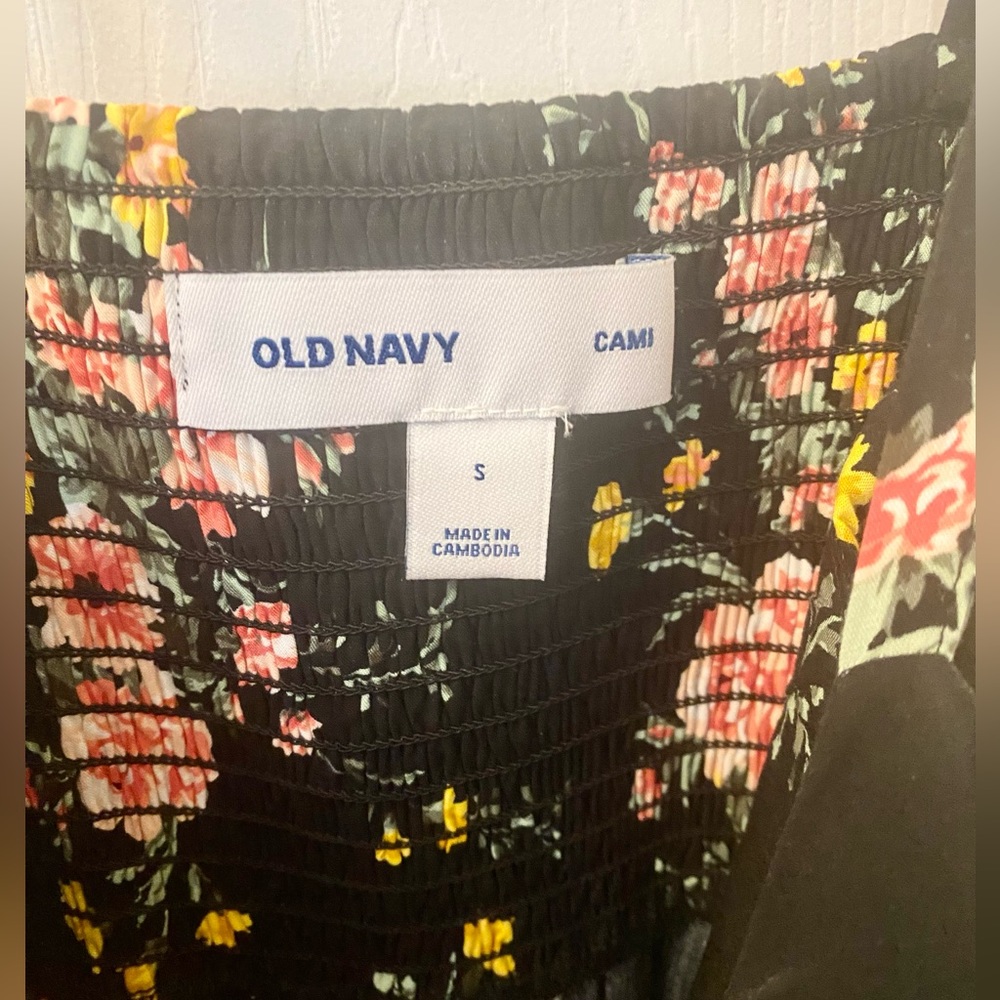 Old Navy black floral maxi dress - Picture 5 of 7